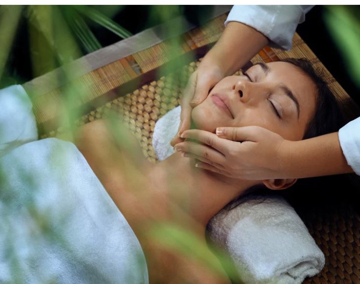 Unwind at I’M Onsen Spa, Then Enjoy Dinner and Rooftop Drinks