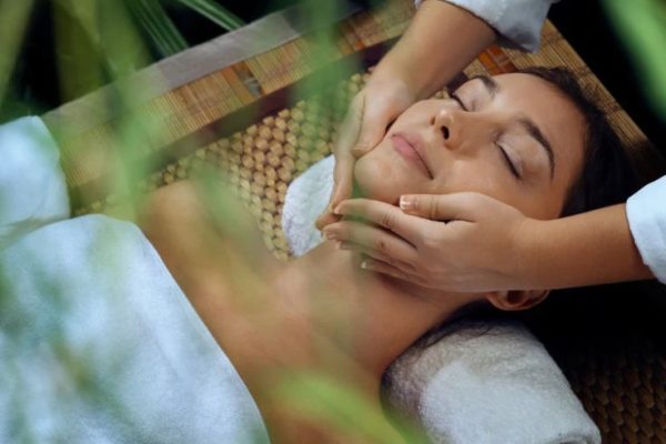 Unwind at I’M Onsen Spa, Then Enjoy Dinner and Rooftop Drinks